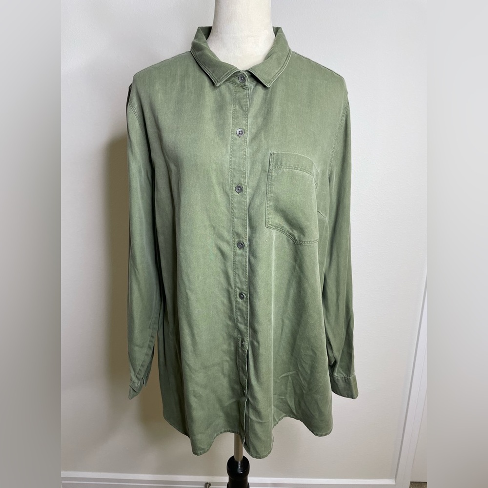 Old Navy Green Button Down Shirt